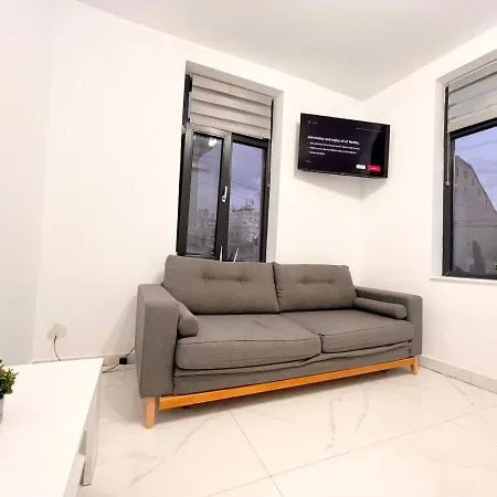 Apartment Apollo 2 Bucharest